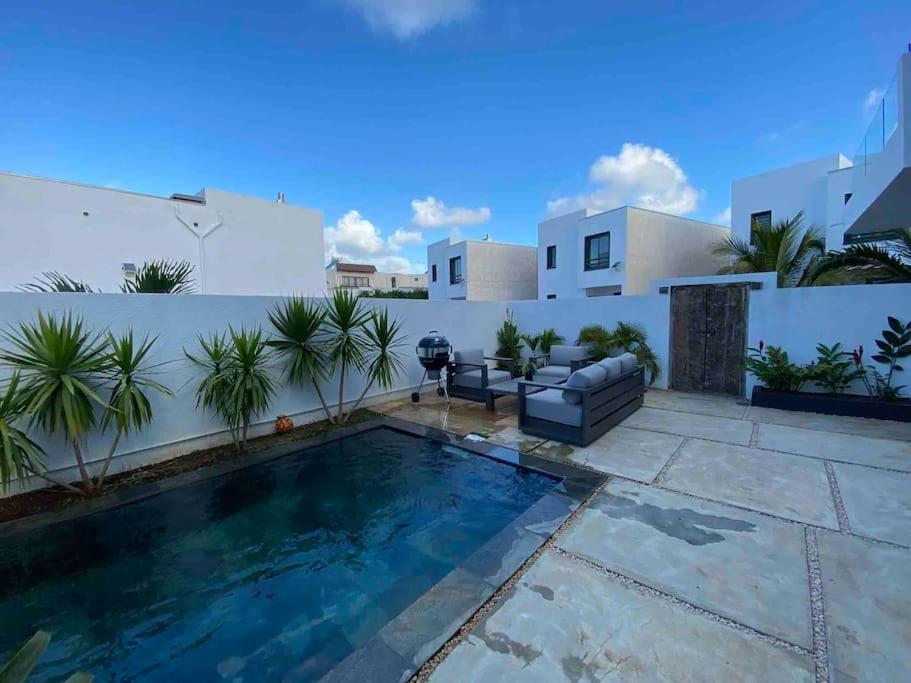 Magnifique Villa Avec Piscine Grand Baie Exterior photo