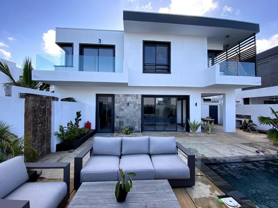 Magnifique Villa Avec Piscine Grand Baie Exterior photo